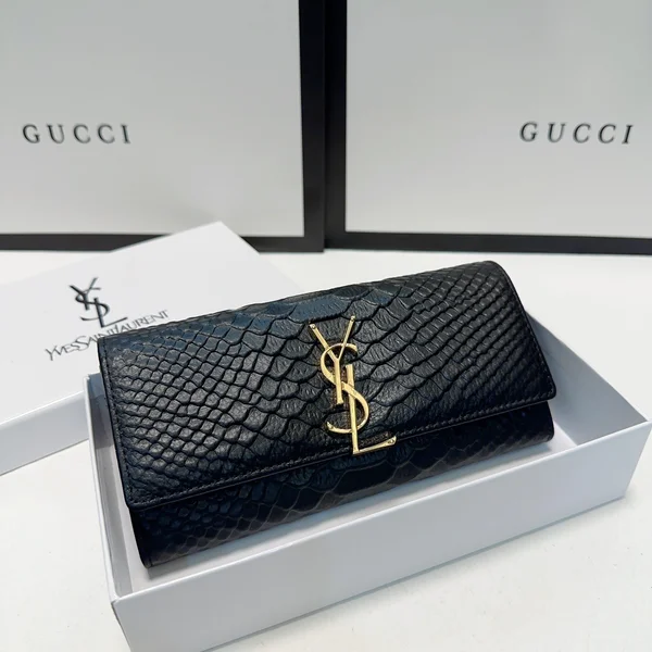 YSLイヴ・サンローラン クロコダイルパターン ロングウォレット レディース 19×10cm