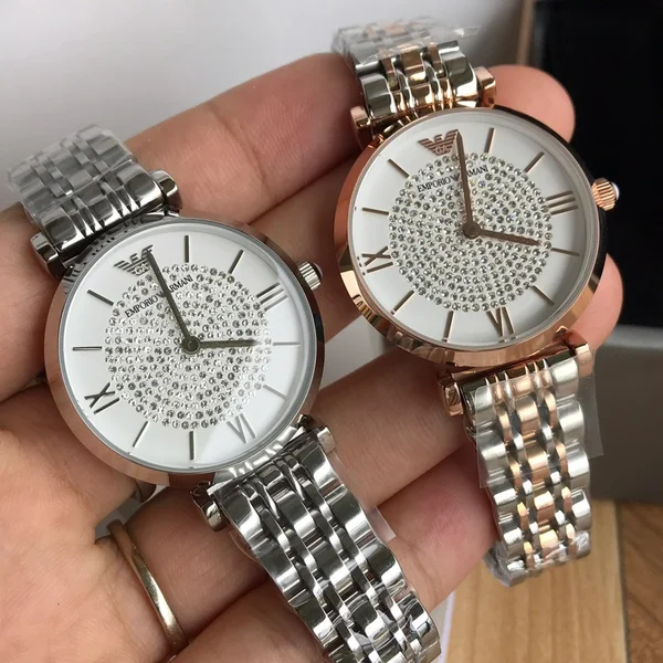 Armani アルマーニ スターシリーズ レディース腕時計 32mm 316ステンレススチール クリスタル風防 ダイヤ粒入り