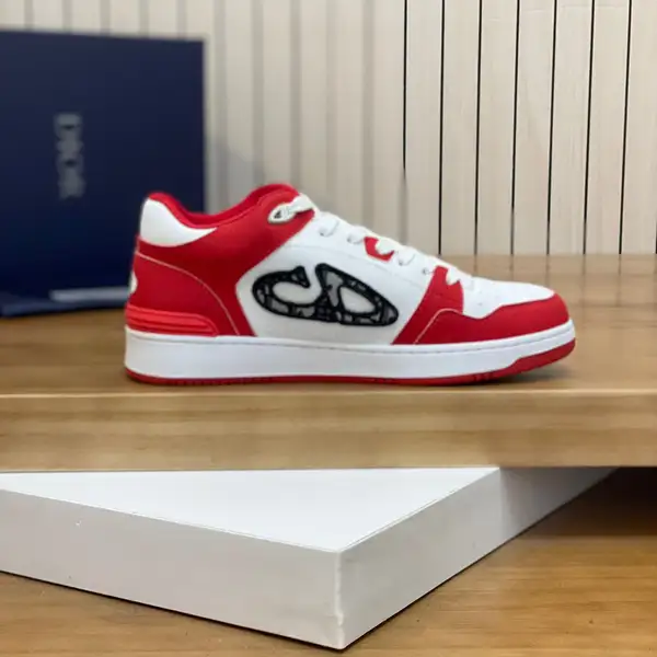 ディオール スニーカー,DIOR 运动鞋,ユニセックス レザースニーカー,メンズレディース兼用 シューズ,高級厚底スニーカー,ストリートファッション シューズ